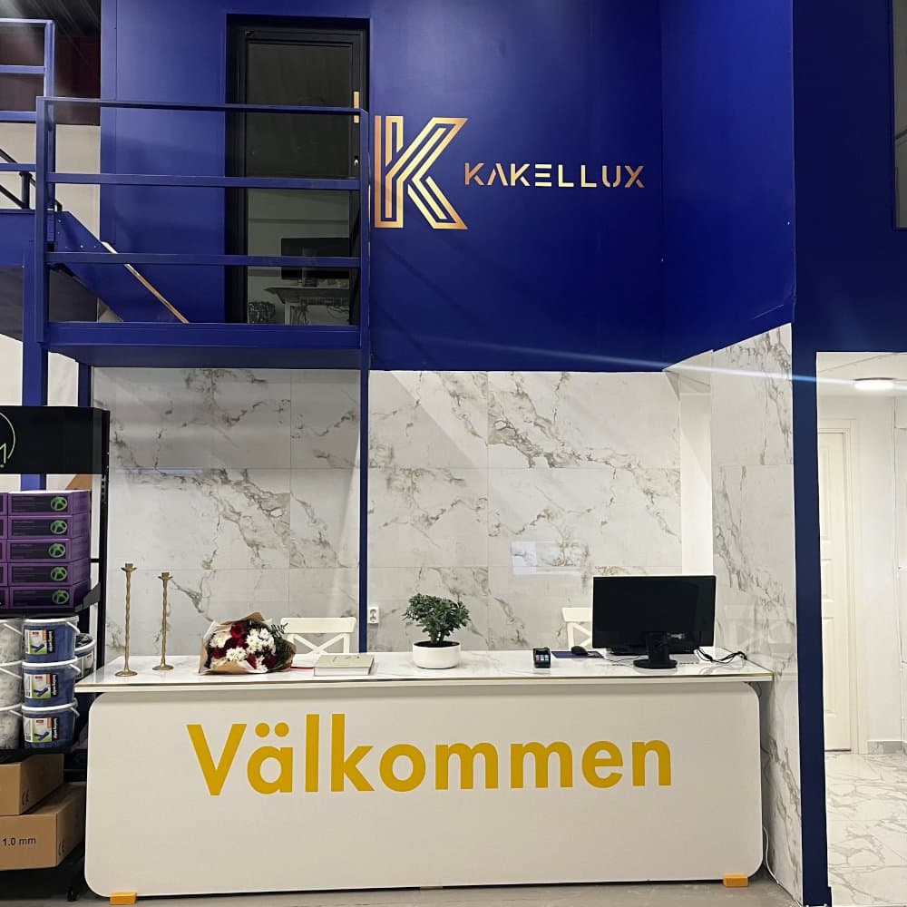 Kakellux logotyp
